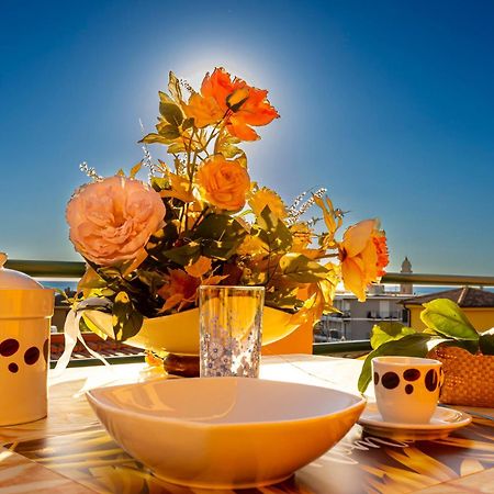 Apartamento La Casa Di Patrizia Santo Stefano al Mare Exterior foto
