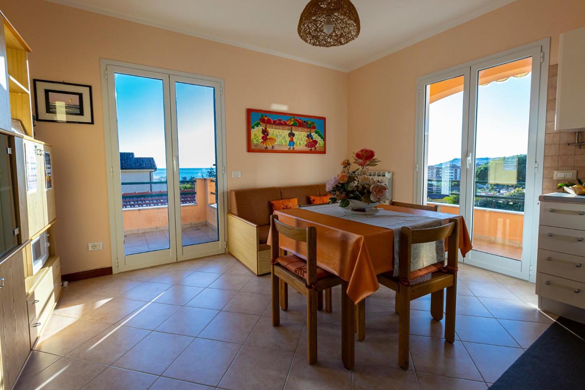 Apartamento La Casa Di Patrizia Santo Stefano al Mare Exterior foto