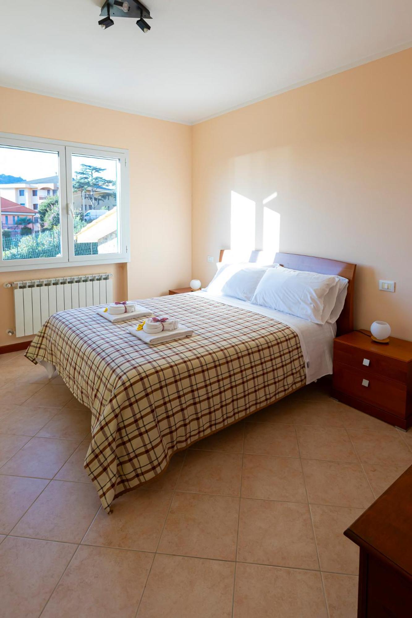 Apartamento La Casa Di Patrizia Santo Stefano al Mare Exterior foto
