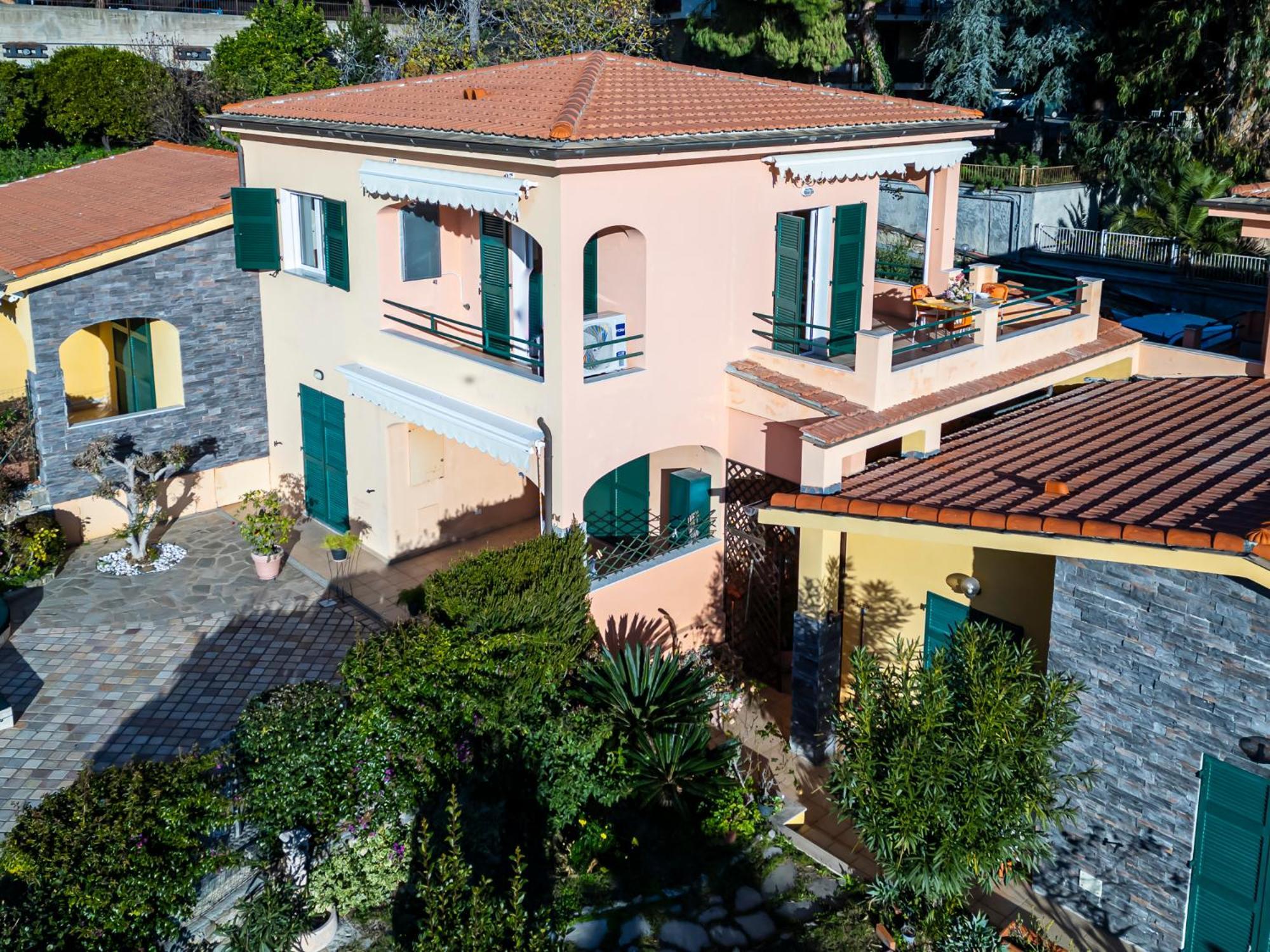 Apartamento La Casa Di Patrizia Santo Stefano al Mare Exterior foto